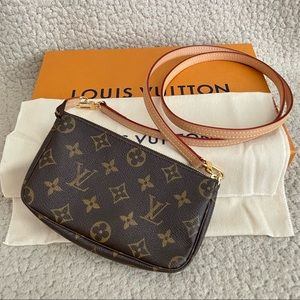 Louis Vuitton bucket pochette and crossbody strap